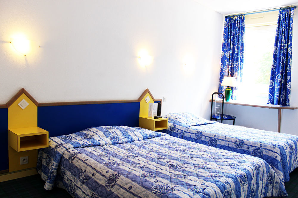 Hotel Le Circuit Ле-Ман Екстер'єр фото